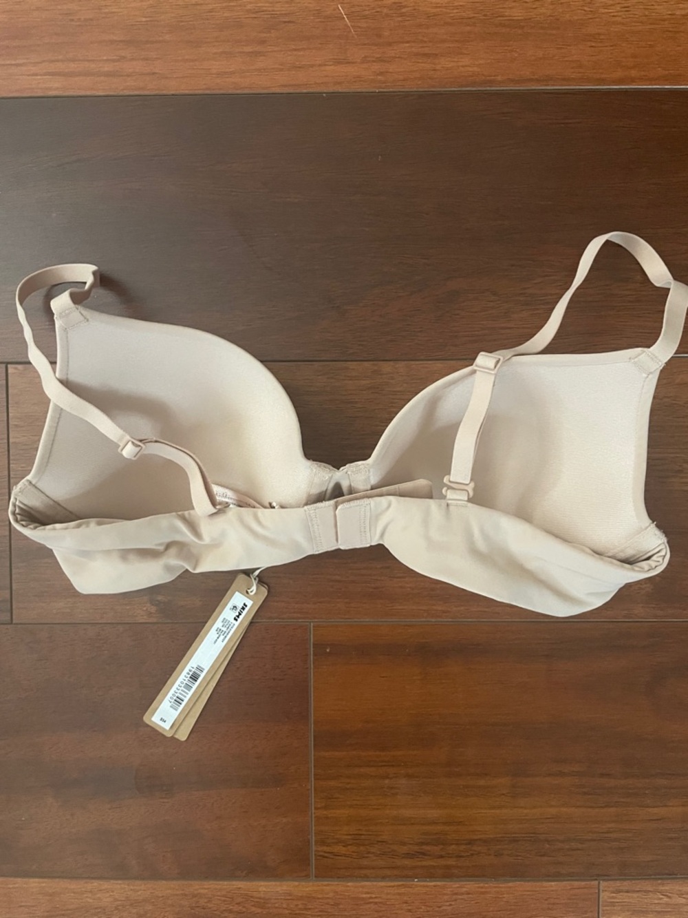 NWT | SKIMS Fits Everybody T-Shirt Bra | Mica | 34B - Picture 2 of 8